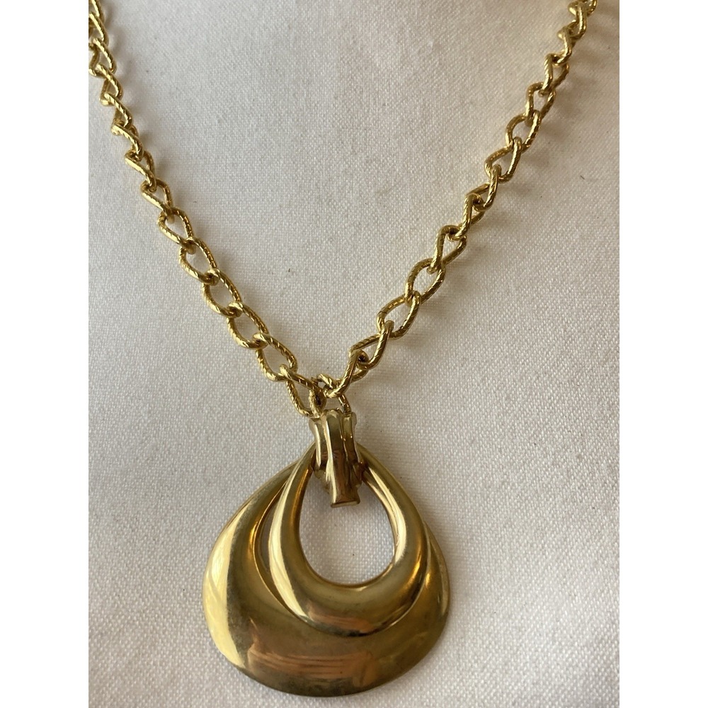 Gold Tone Sculptural Teardrop Pendant Necklace Statement Link Chain Glam Couture